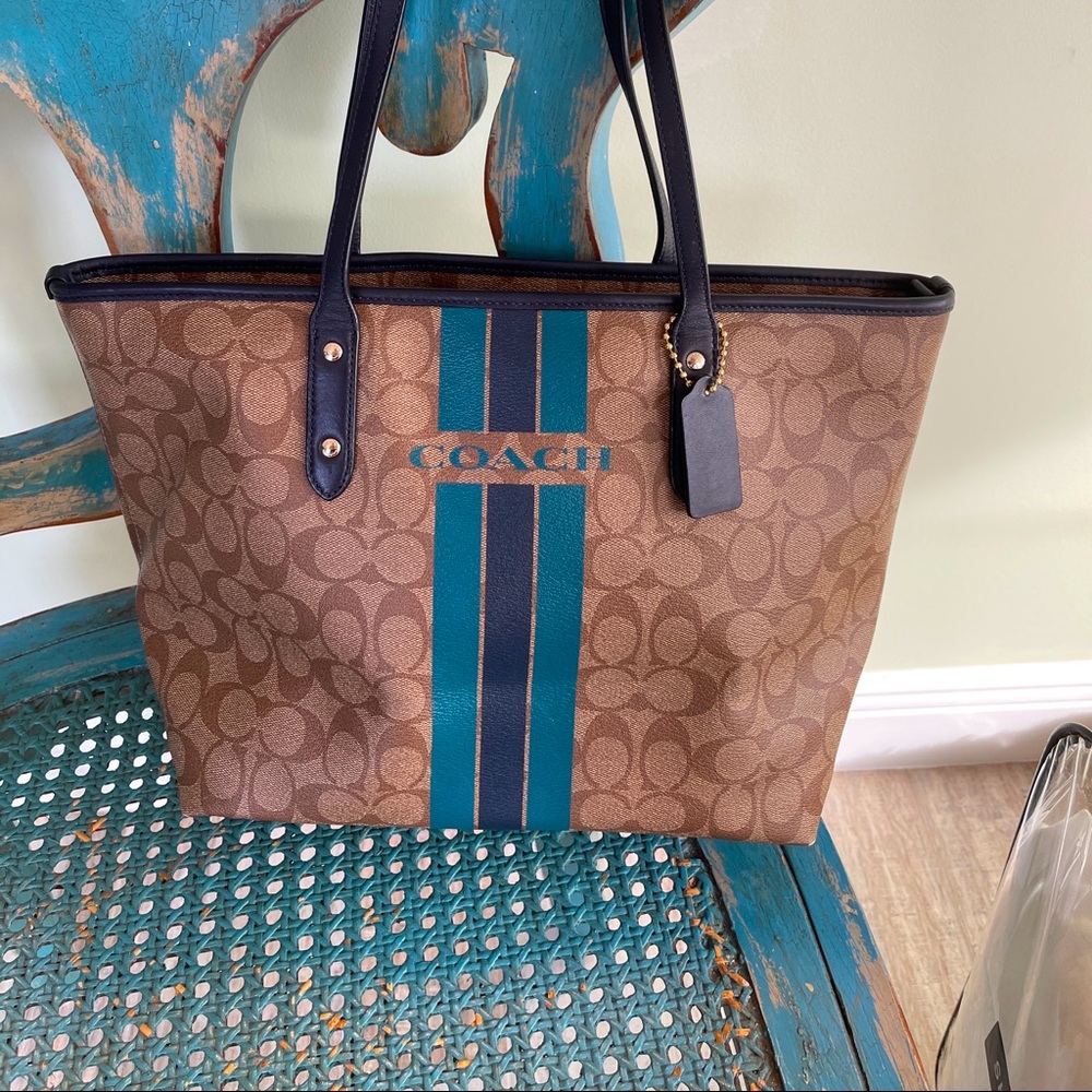 Coach varsity stripe city zip signature tote